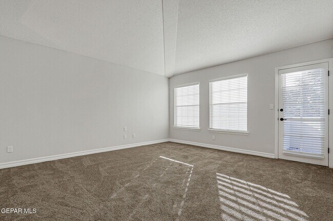 Building Photo - 485 Jeweled Mesa Ct