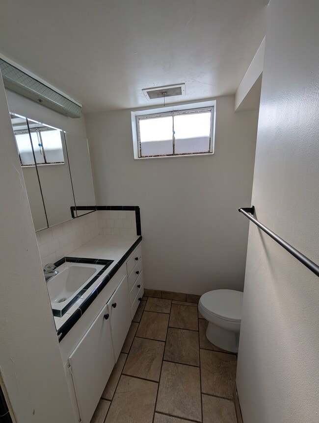 Building Photo - 129 N 100 W