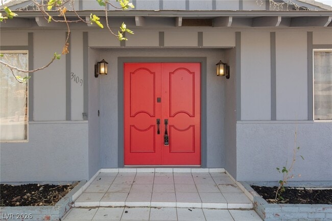 Building Photo - 3109 Downing Pl