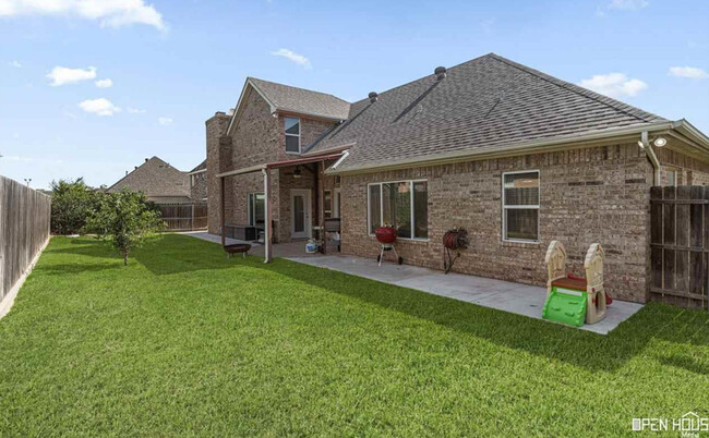 Building Photo - 3506 Rugby Ln