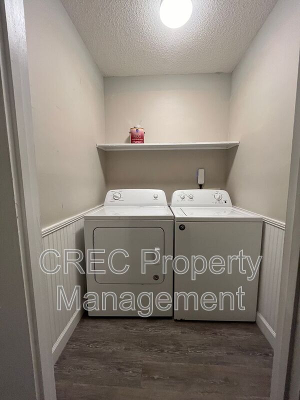 Building Photo - 3 Franklin St