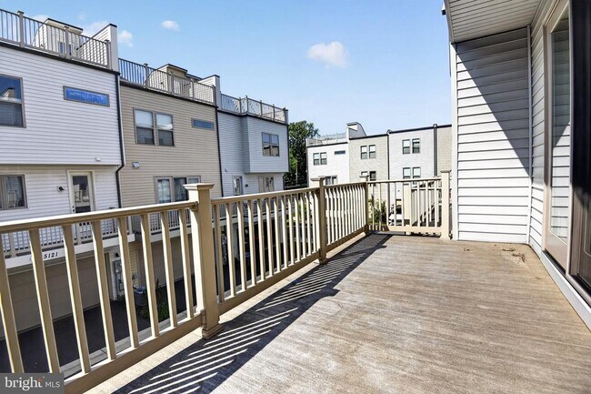 Building Photo - 5138 Longstone Way