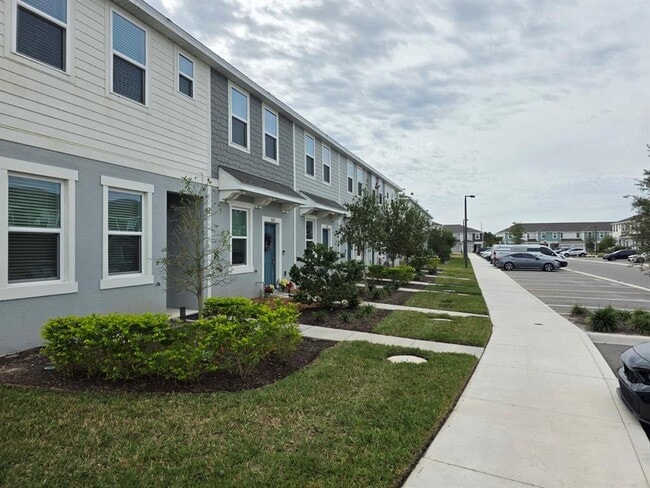 Building Photo - 3318 Composition St