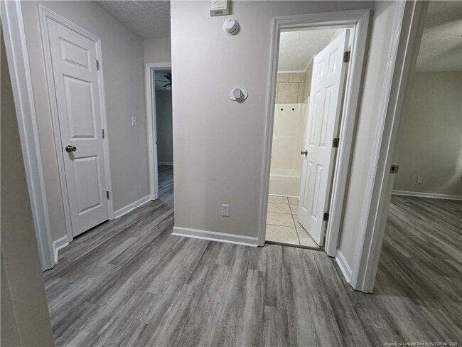 Building Photo - 625 Winthrop Ct