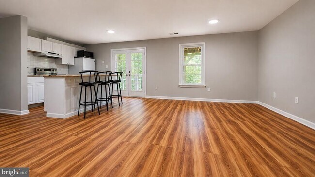 Building Photo - 7302 Ivycrest Pl