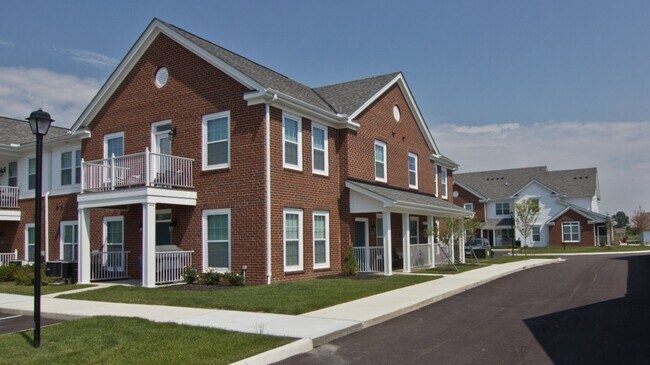 Building Photo - 3691 Albany Chase Rd