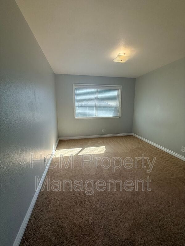 Building Photo - 1761 E Warrenton Ave
