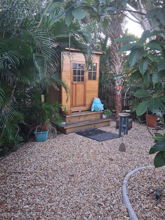 Building Photo - 216 Berry St