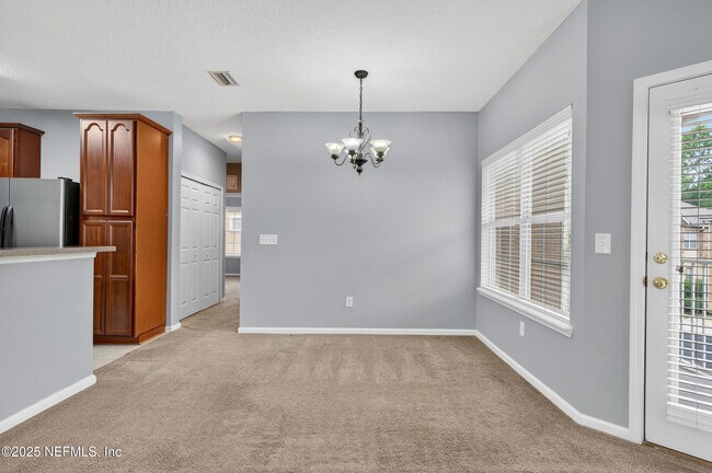 Building Photo - 7229 Deerfoot Cir