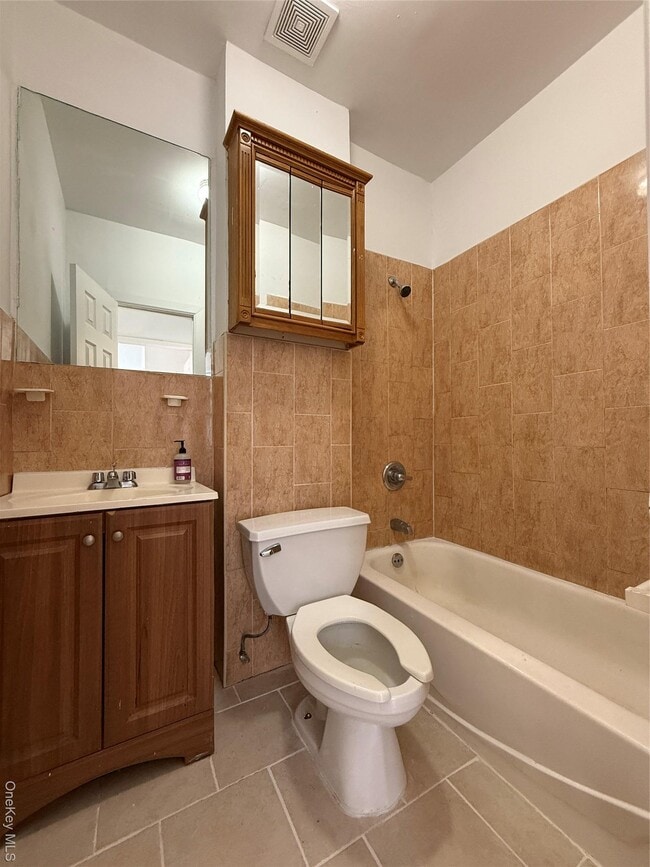 Building Photo - 43 Troutman St