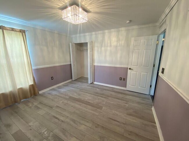 Building Photo - 4/2.5 Clermont Home with fenced yard