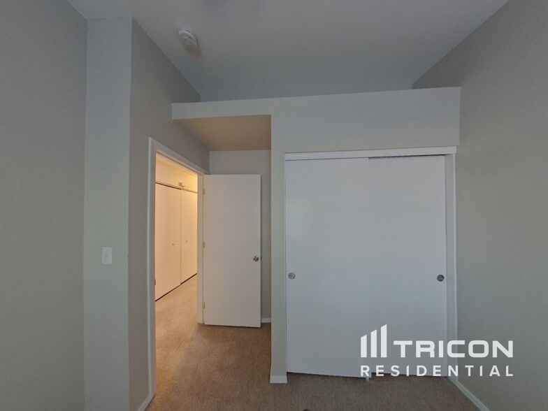 Building Photo - 125 S 56th St