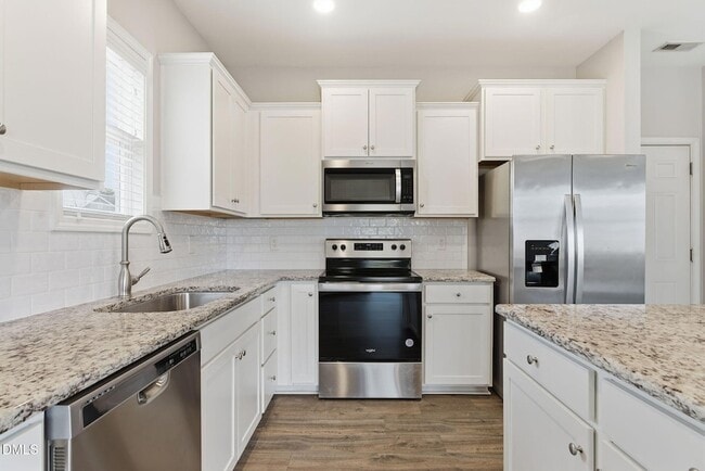 Building Photo - 48 Weathervane Dr.