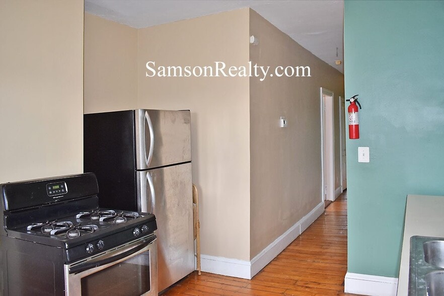 Building Photo - 129 Cypress St