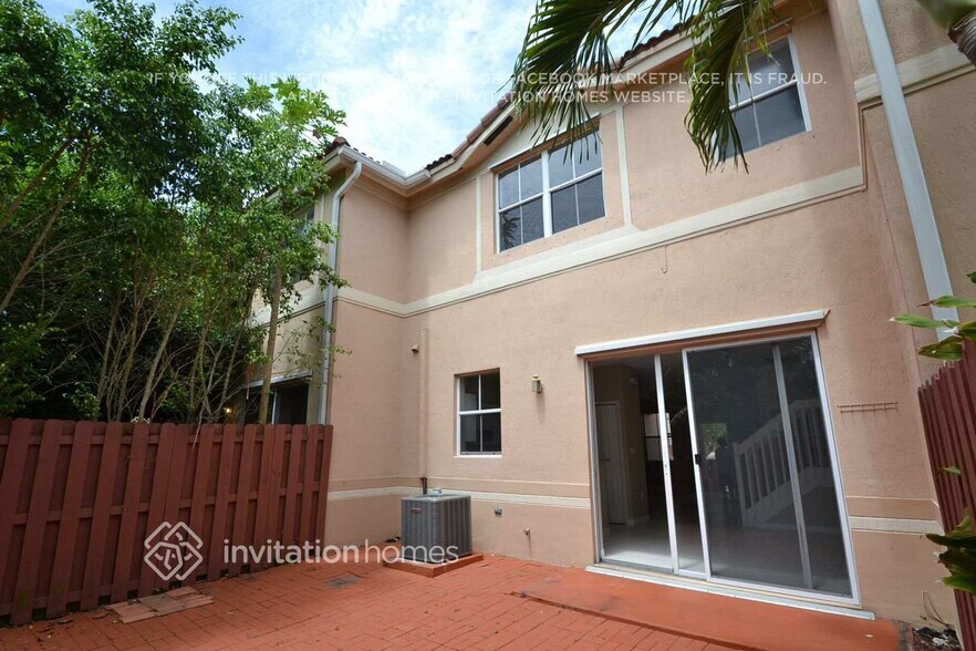 Building Photo - 12513 SW 124th Ct