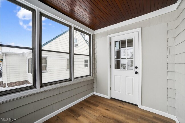 Building Photo - 4977 E 90th St