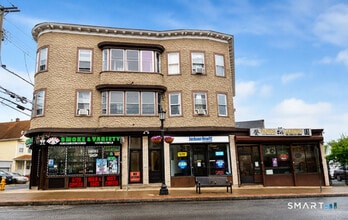 Building Photo - 2341 Barnum Ave