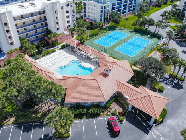 Building Photo - Ocean Walk Condominium