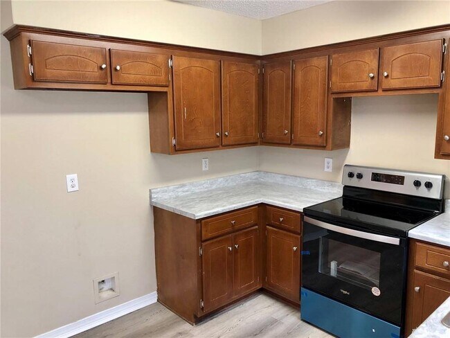 Building Photo - 13599 James Copeland Dr