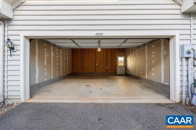 Building Photo - 2693 Aldersgate Way