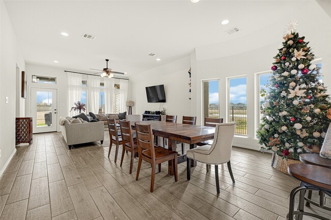 Building Photo - 19223 Brindled Bay Ct