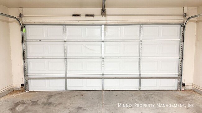 Building Photo - 6804 Oakridge Ave