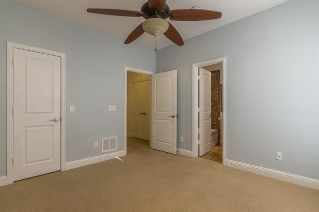 Building Photo - 732 Skyline Bluff Ct