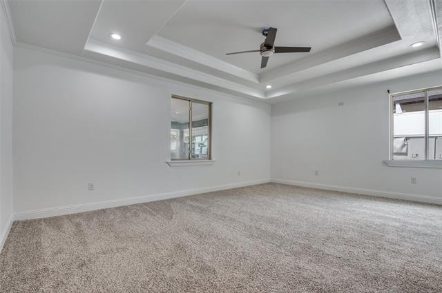 Building Photo - 568 W Hammond St