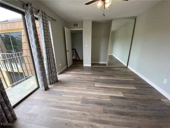 Building Photo - 1667 Park Meadows Dr