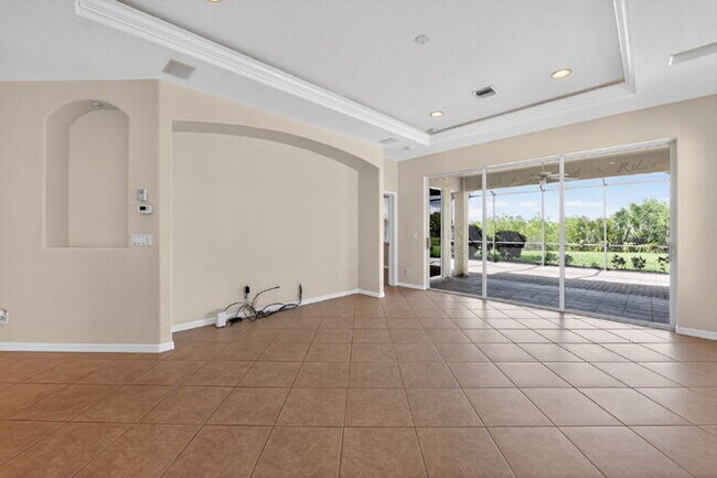 Building Photo - 118 Padova Way