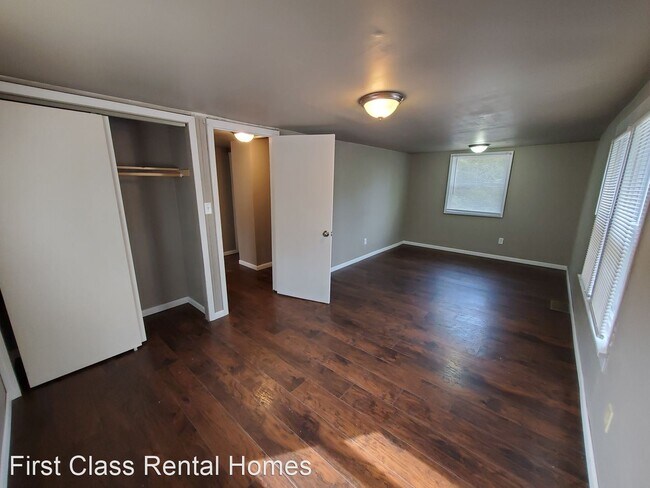 Building Photo - 3 br, 1 bath House - 1512 W 45th Ave