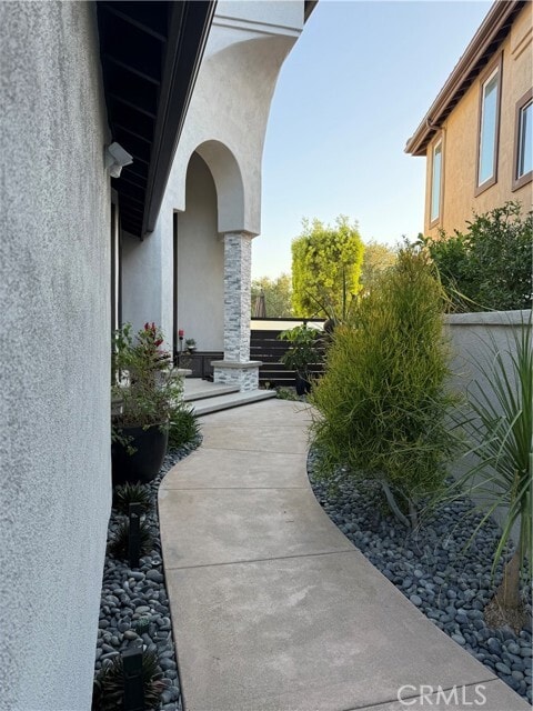 Building Photo - 27190 S Ridge Dr