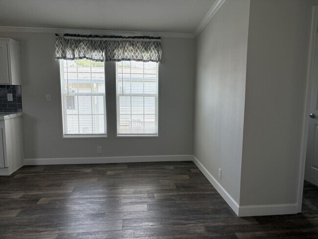 Building Photo - 51 Quail Run