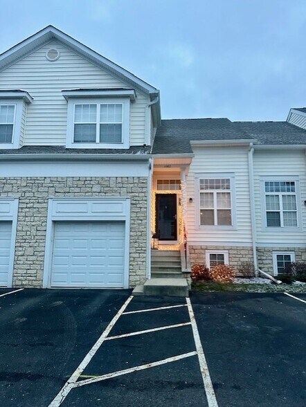 Building Photo - 6002 Andrew John Dr