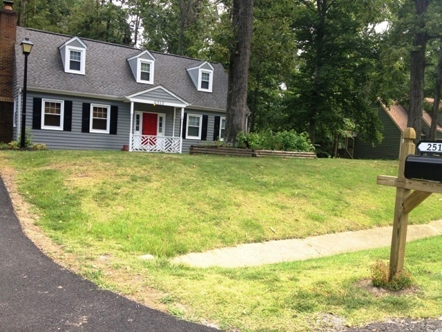Building Photo - 4 BR / 2 BA Cute Cape Cod In Chester, Avai...