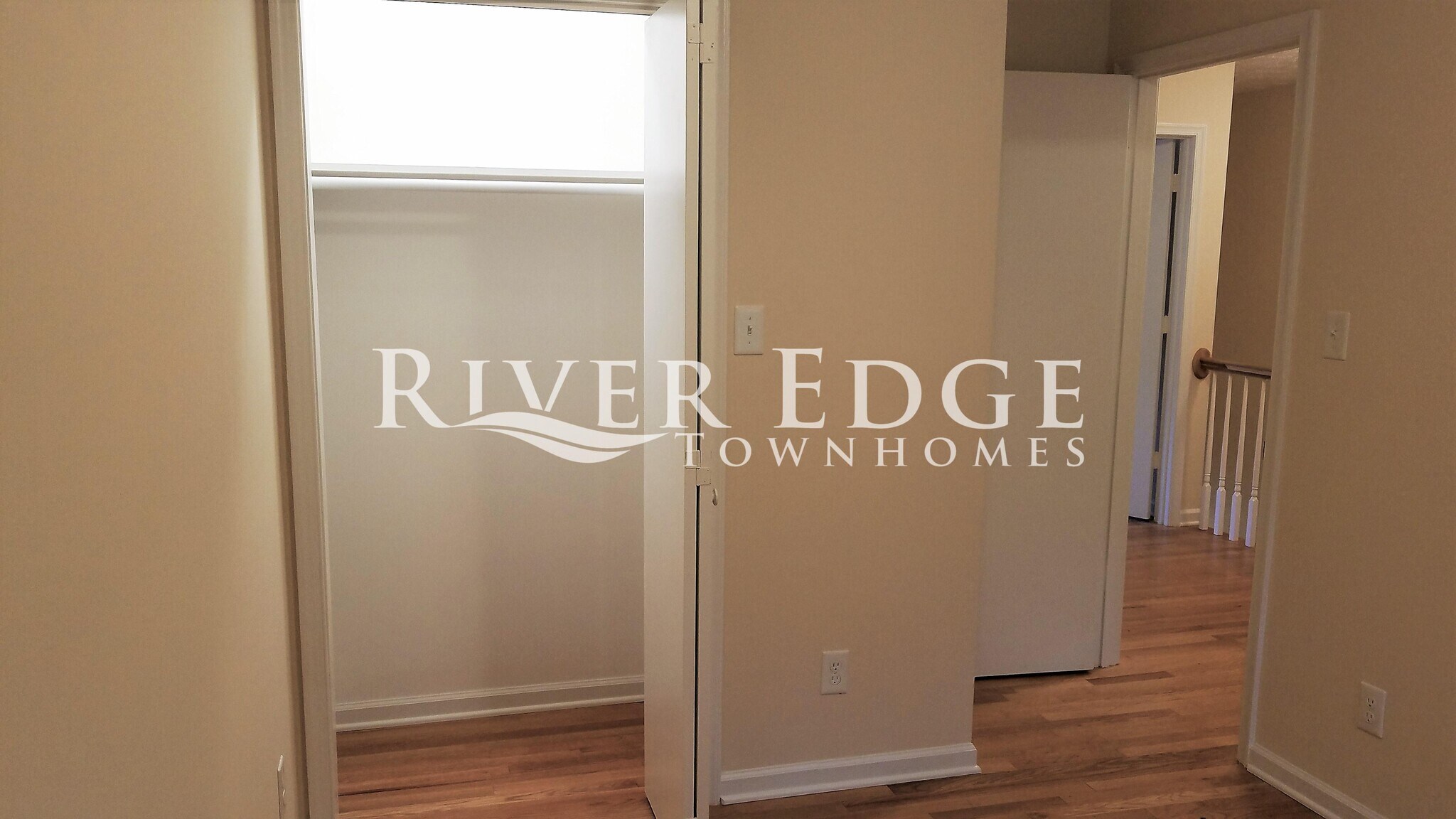 Building Photo - 508 Lusardi Dr