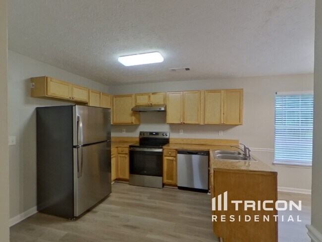 Building Photo - 4460 Brookridge Dr SW