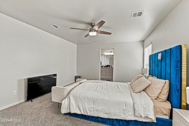 Building Photo - 13420 Highworth Dr