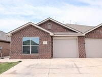 Building Photo - 2123 N Jayton Ave