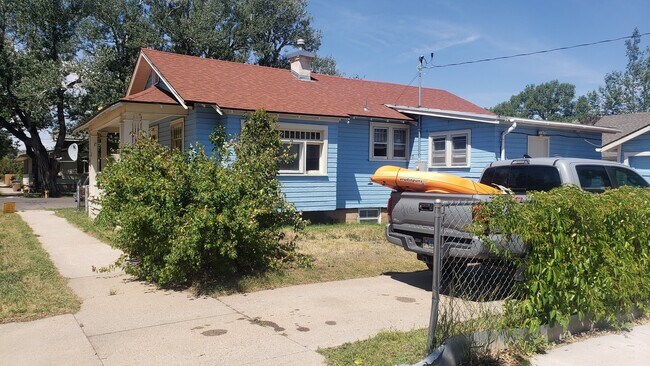 Building Photo - 803 E Flint St