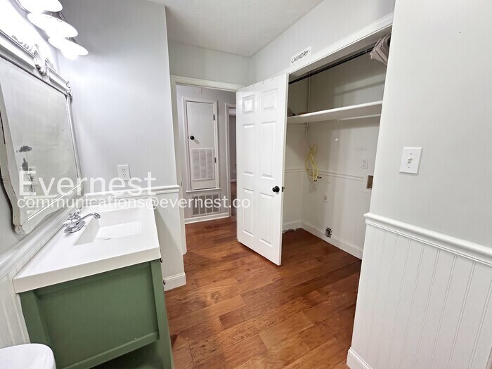 Building Photo - 2219 Heritage Trace Dr