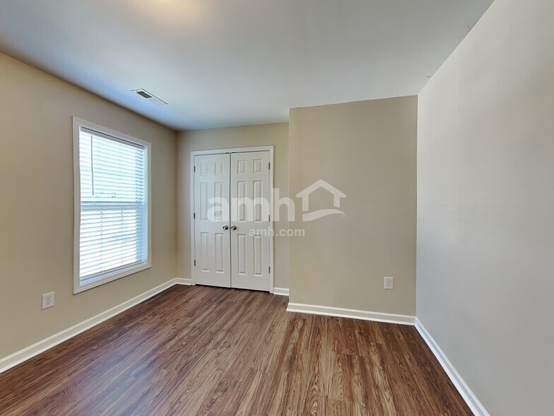 Building Photo - 7 Catbriar Ct
