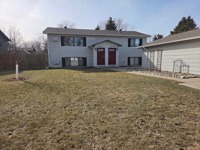 Building Photo - 3043 18th St S