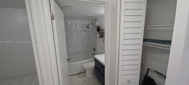 Building Photo - 14905 SW 80th St