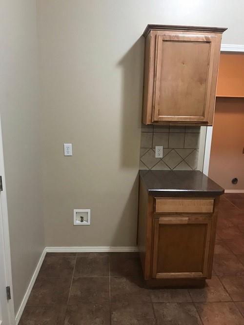 Building Photo - 9500 SW 25th St