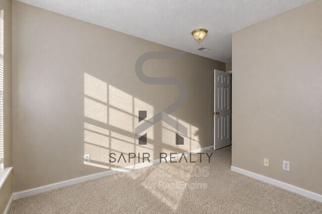 Building Photo - 610 Parkway Rd
