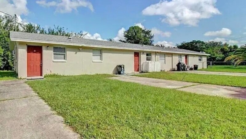 Primary Photo - 9311 Loras St