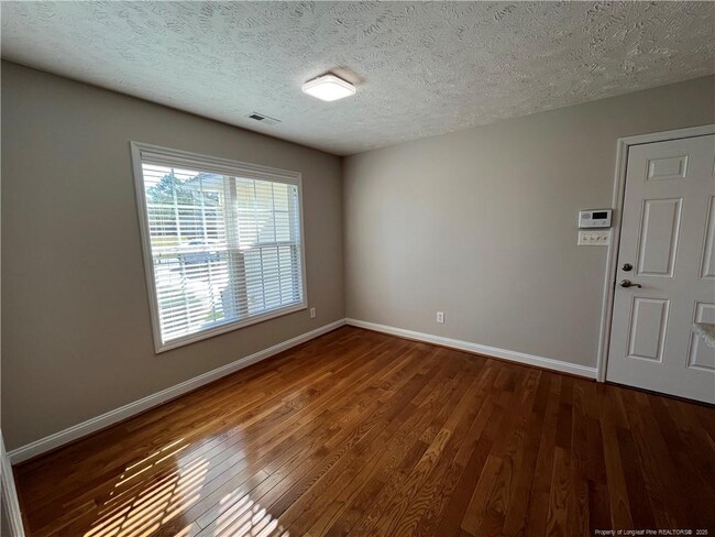 Building Photo - 479 Copper Creek Dr