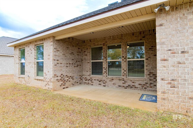 Building Photo - 23517 Lampkin Dr