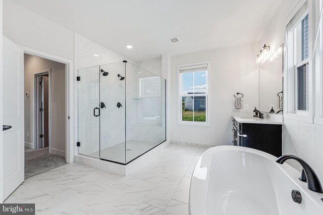 Building Photo - 23765 Fairfield Knl Ct